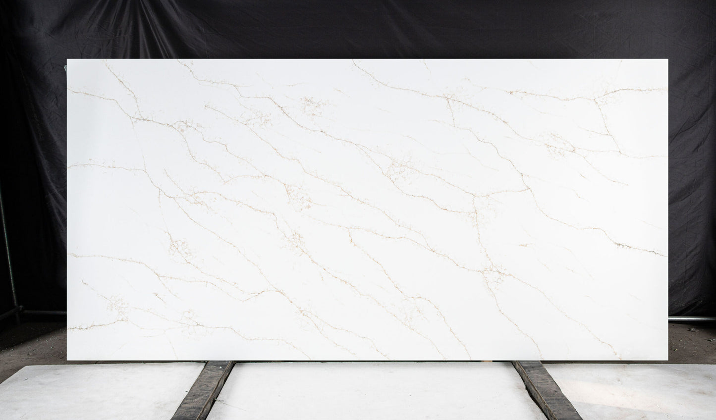 Moderna Gold - Quartz Worktop